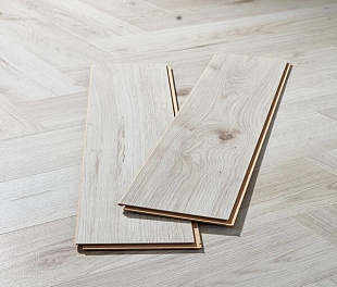 Ламінат Англійська Ялинка Kronotex Herringbone Bordeaux Oak D 3516