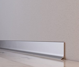 Плінтус Алюмінієвий 40х12х2700 мм Срібний Анодований арт. ALU-N4012А